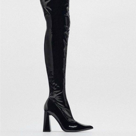 Above the knee boots- black shiny patent leather/latex look - Picture 6 of 9